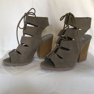 Qupid lace up sandals